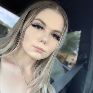 Meet your Posher, Destiny